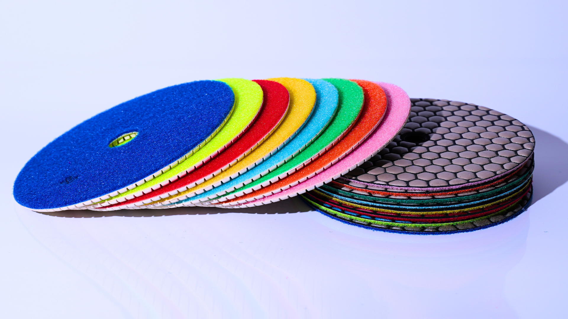 5 - 7 inch Flexible Resin Bond / Honeycomb Dry Polishing Pad